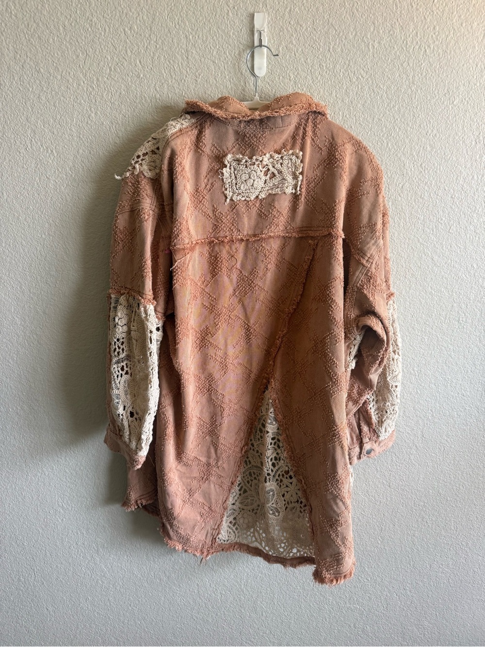NWT POL Dusty Rose Lace Overlay Shirt Jacket Shacket Boho Crochet Fall Size M/L - Picture 7 of 9